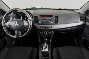 Седан Mitsubishi Lancer 2011 года, 879000 рублей, Пермь