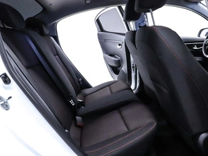 Седан Kia Rio 2020 года, 1599000 рублей, Красноярск