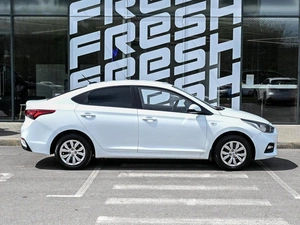 Седан Hyundai Solaris 2019 года, 919000 рублей, Волгоград