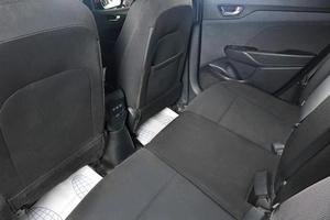 Седан Hyundai Solaris 2019 года, 1359000 рублей, Тюмень