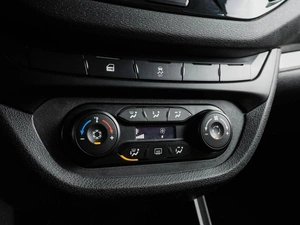 Седан ВАЗ (LADA) Vesta 2018 года, 987000 рублей, Воронеж