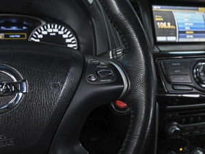 Внедорожник Nissan Pathfinder 2015 года, 1820000 рублей, Ставрополь