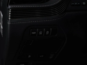 Седан Lexus LS 2018 года, 3900055 рублей, Москва