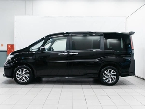 Минивэн Honda Stepwgn Spada 2015 года, 1650000 рублей, Красноярск