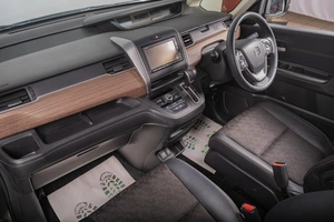 Минивэн Honda Freed 2020 года, 1999000 рублей, Томск