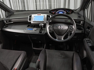 Минивэн Honda Freed 2016 года, 1229000 рублей, Тюмень