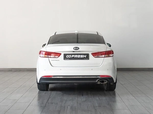 Седан Kia Optima 2017 года, 1979000 рублей, Саратов