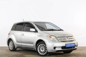 Хетчбэк Toyota Ist 2002 года, 619000 рублей, Тюмень