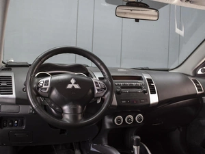 Внедорожник Mitsubishi Outlander 2007 года, 890000 рублей, Омск