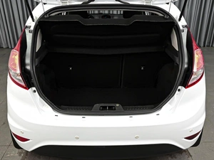 Хетчбэк Ford Fiesta 2016 года, 925000 рублей, Ставрополь