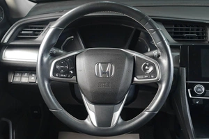 Седан Honda Civic 2018 года, 2119000 рублей, Тюмень