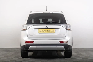 Внедорожник Mitsubishi Outlander 2014 года, 1699000 рублей, Томск