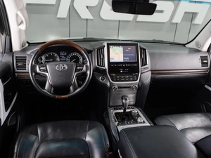 Внедорожник Toyota Land Cruiser 2016 года, 5249000 рублей, Тюмень