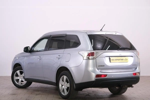 Внедорожник Mitsubishi Outlander 2012 года, 1449000 рублей, Омск