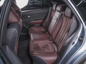 Седан Toyota Crown 2019 года, 3180000 рублей, Ростов-на-Дону