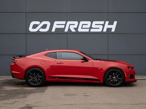 Купе Chevrolet Camaro 2023 года, 4420000 рублей, Краснодар