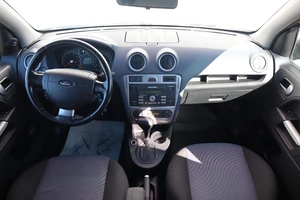 Хэтчбек Ford Fusion 2010 года, 570000 рублей, Брянск