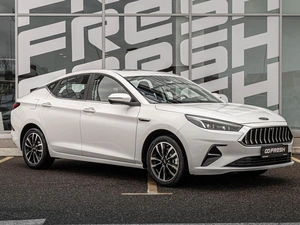 Лифтбек JAC J7 2023 года, 1440000 рублей, Краснодар