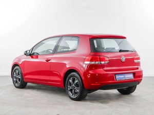 Хетчбэк Volkswagen Golf 2011 года, 727077 рублей, Москва