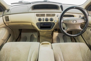 Седан Toyota Vista 2000 года, 629000 рублей, Барнаул