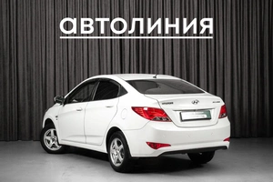 Седан Hyundai Solaris 2014 года, 799000 рублей, Красноярск