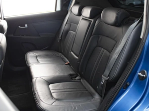 Внедорожник Kia Sportage 2013 года, 1295000 рублей, Омск