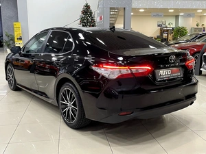 Седан Toyota Camry 2019 года, 2687000 рублей, Солонцы