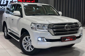 Внедорожник Toyota Land Cruiser 2015 года, 5797000 рублей, Красноярск