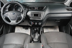 Седан Kia Rio 2016 года, 1079000 рублей, Тюмень