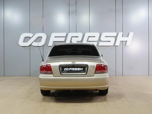 Седан Hyundai Sonata 2005 года, 494000 рублей, Воронеж