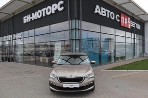 Хэтчбек Skoda Rapid 2021 года, 1650000 рублей, Мирное