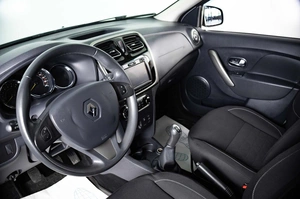 Хетчбэк Renault Sandero Stepway 2015 года, 799000 рублей, Пермь