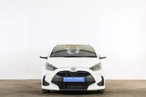 Хетчбэк Toyota Yaris 2020 года, 1529000 рублей, Тюмень