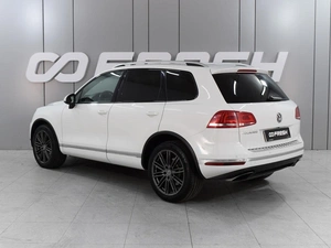 Внедорожник Volkswagen Touareg 2016 года, 3000000 рублей, Ростов-на-Дону