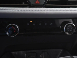 Седан Chevrolet Monza 2023 года, 2098000 рублей, Минеральные Воды