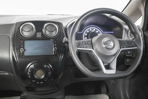 Хетчбэк Nissan Note 2017 года, 1069000 рублей, Кемерово