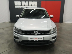 Внедорожник Volkswagen Tiguan 2019 года, 2400000 рублей, Курск