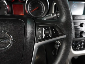 Хетчбэк Opel Astra 2011 года, 829000 рублей, Воронеж