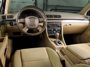 Седан Audi A4 2005 года, 669000 рублей, Воронеж