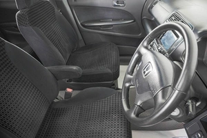 Минивэн Honda Stream 2001 года, 499000 рублей, Кемерово
