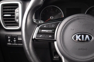 Внедорожник Kia Sportage 2018 года, 2499000 рублей, Оренбург
