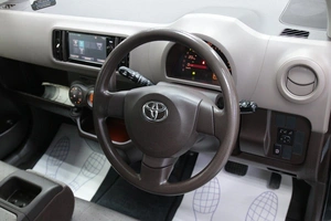 Хетчбэк Toyota Passo 2015 года, 698000 рублей, Солонцы