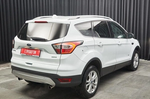 Внедорожник Ford Kuga 2018 года, 1799000 рублей, Красноярск