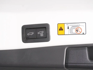 Внедорожник Toyota RAV4 2026 года, 4255000 рублей, Красный Пахарь
