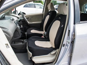 Хетчбэк Toyota Vitz 2010 года, 695000 рублей, Краснодар