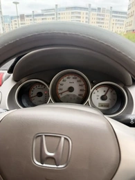 Хетчбэк Honda Fit 2007 года, 550000 рублей, Красноярск