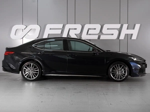 Седан Toyota Camry 2026 года, 4520000 рублей, Красный Пахарь