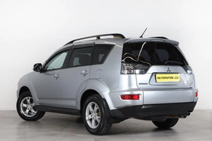 Внедорожник Mitsubishi Outlander 2011 года, 1369000 рублей, Новосибирск