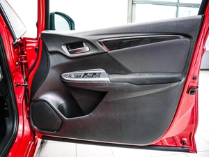 Хетчбэк Honda Fit 2017 года, 1129000 рублей, Красноярск