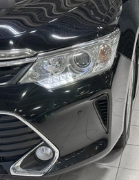 Седан Toyota Camry 2017 года, 2407000 рублей, Красноярск